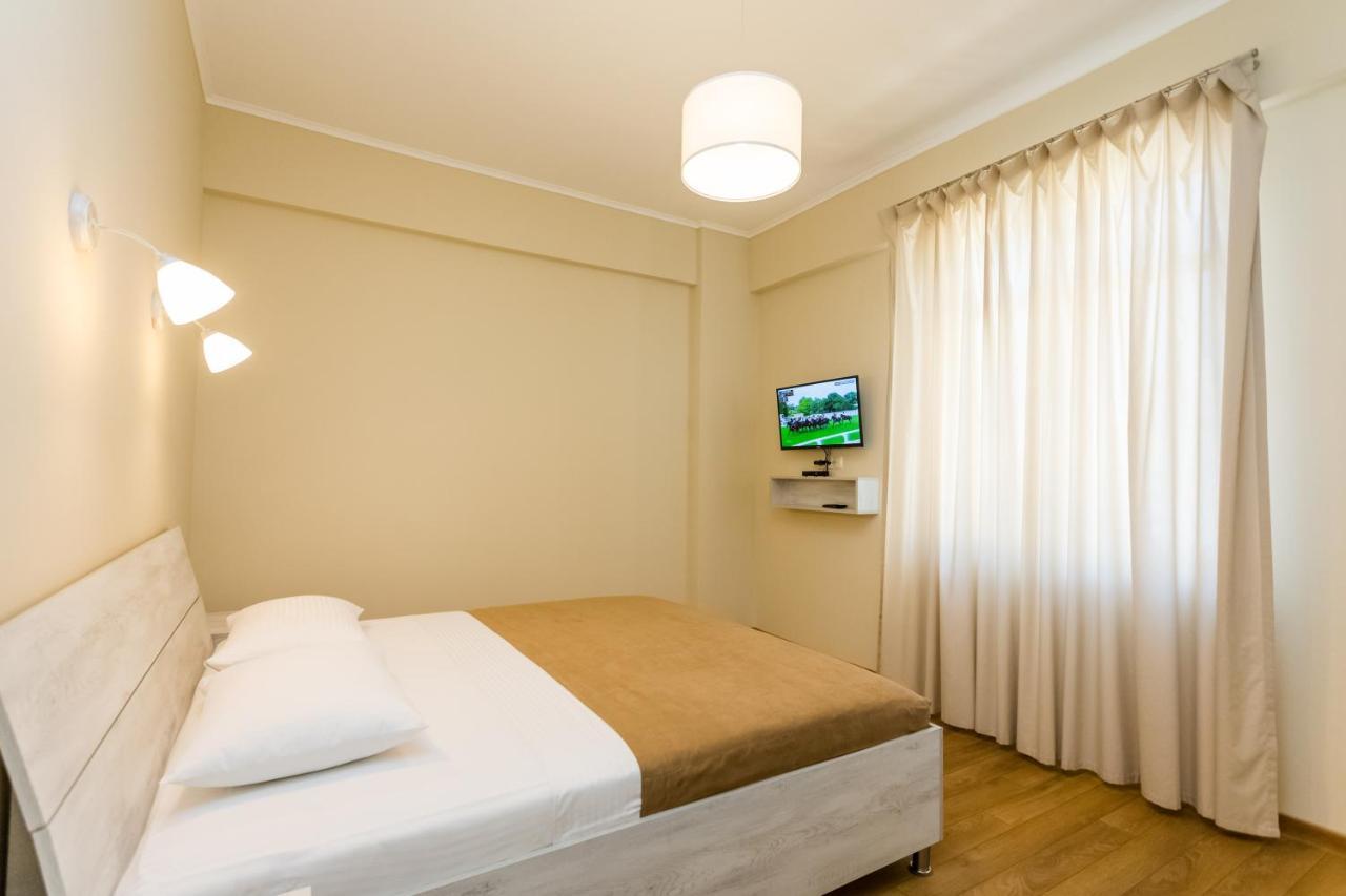 New!-Downtown Apartment Ll Tbilisi Ngoại thất bức ảnh