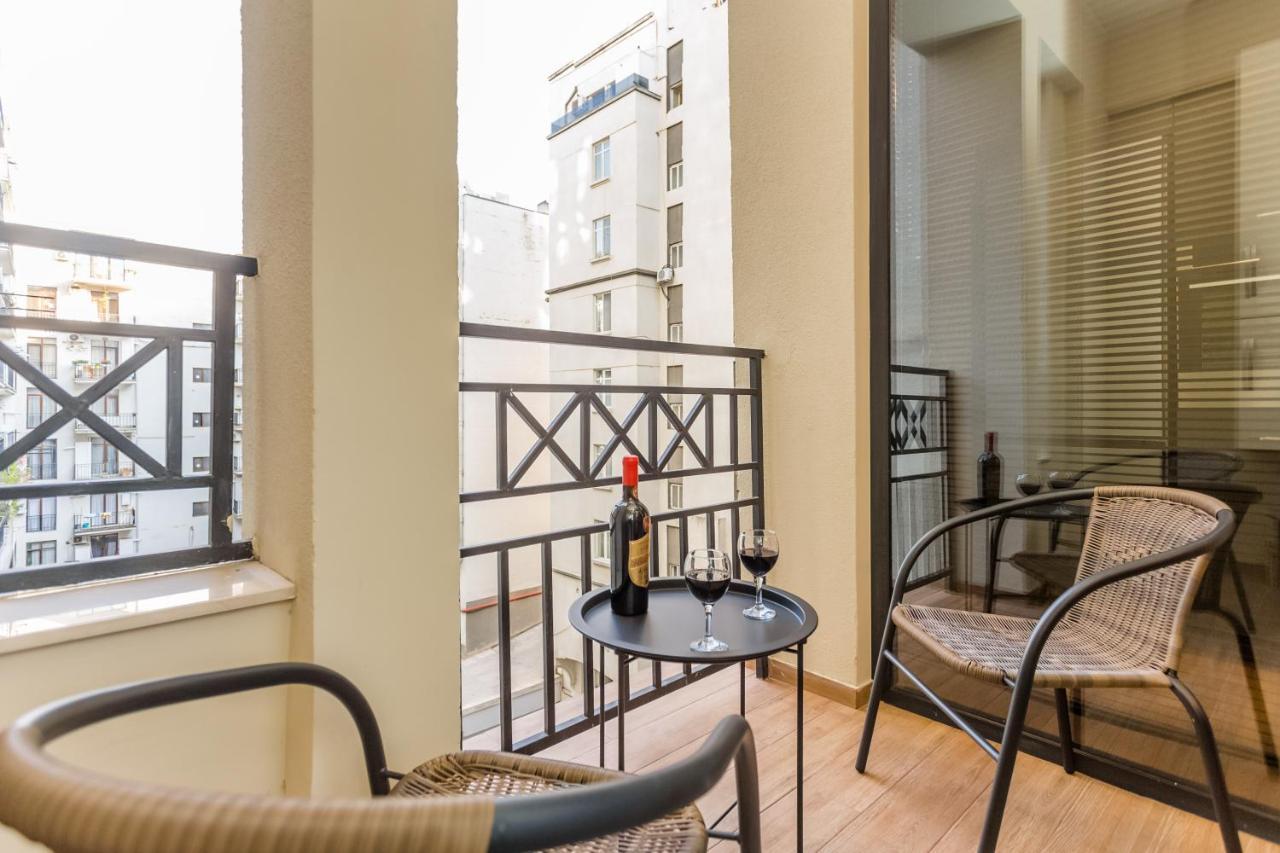 New!-Downtown Apartment Ll Tbilisi Ngoại thất bức ảnh